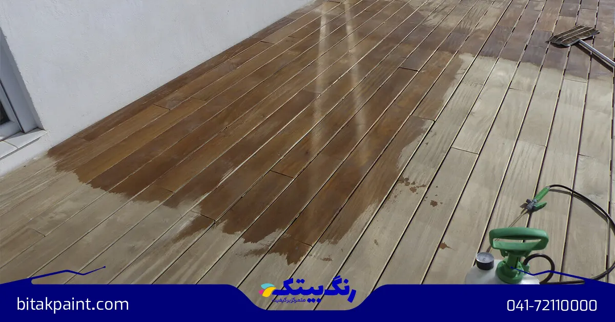 اجرای ماده ضد آب کننده
